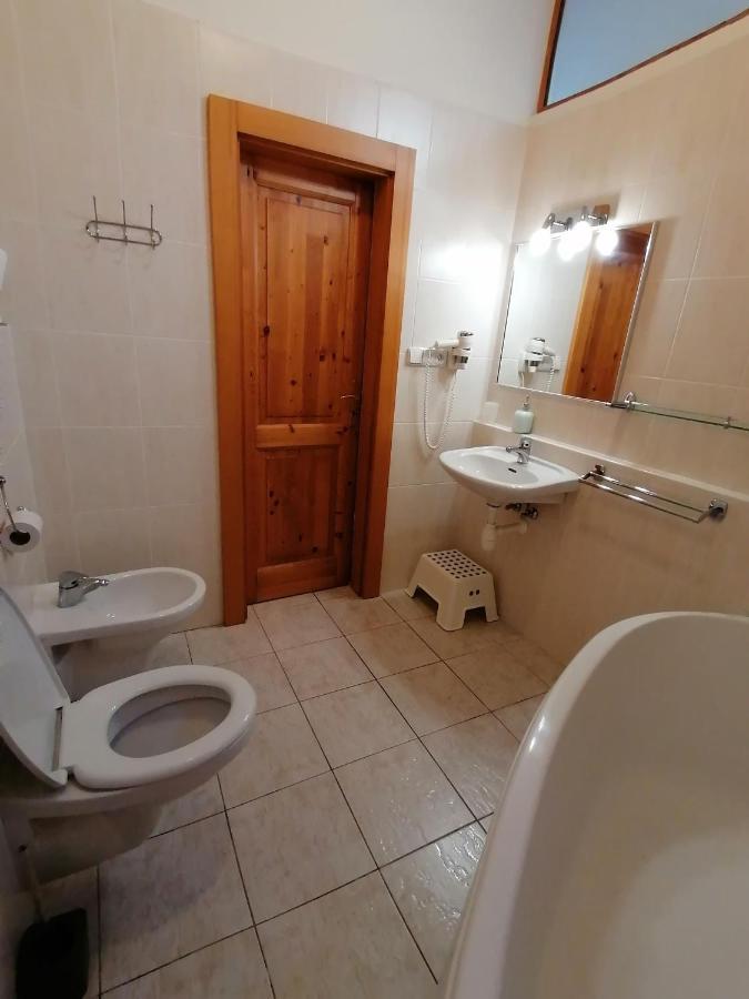 Pod Strechou Svoboda nad Úpou Exterior foto